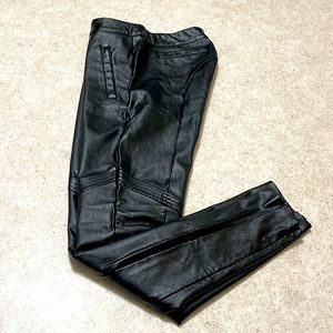 JAYE E. FAUX BLACK LEATHER SKINNY MOTO PANTS